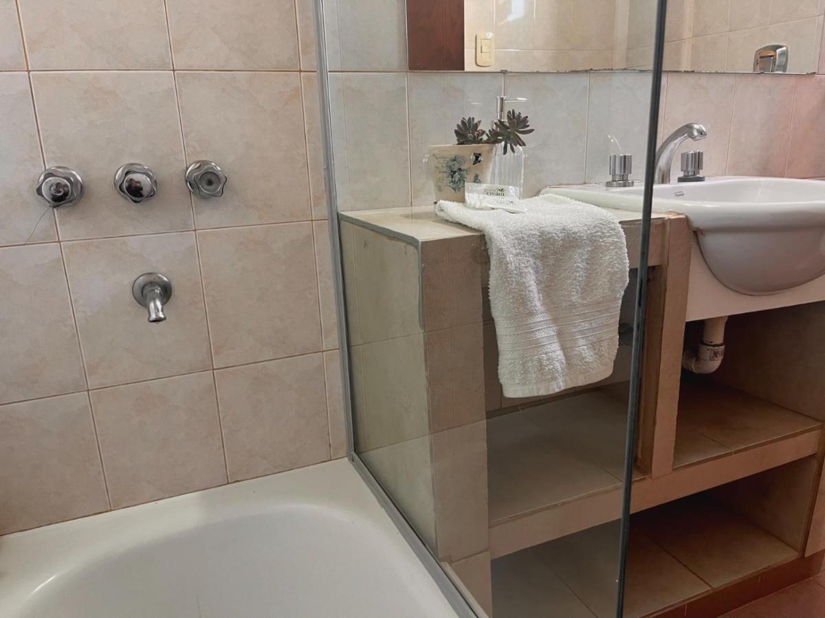 Calchaquies Home Hostel San Salvador de Jujuy Ngoại thất bức ảnh